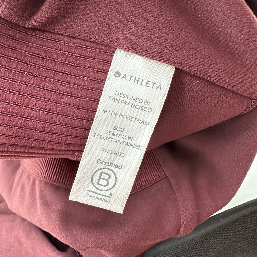 Athleta Aura Split Pant Size Medium - image 4